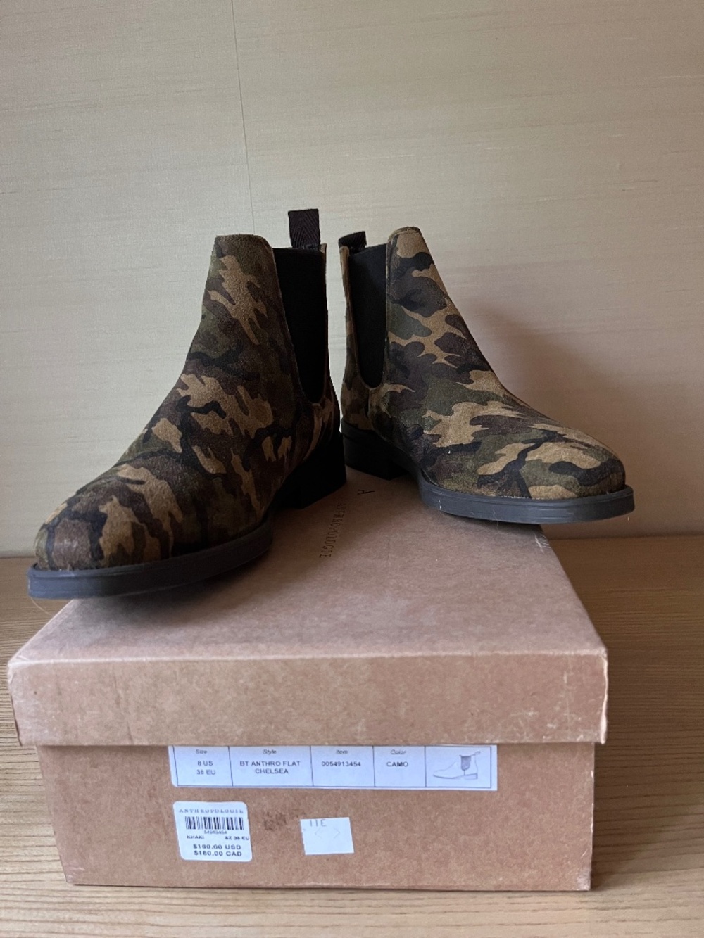 Anthropologie Anthro flat Chelsea Khaki ankle camo boots size 8 US 38 EU